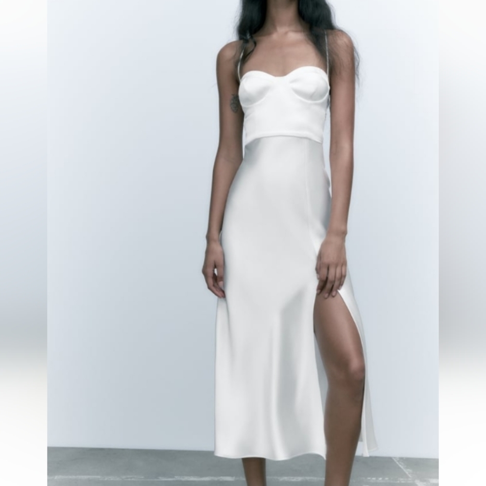 Zara sweetheart neckline midi dress
